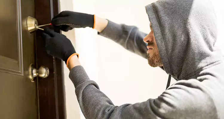Emergency Motel Lock Repairs—Available 24/7 in Pace, FL