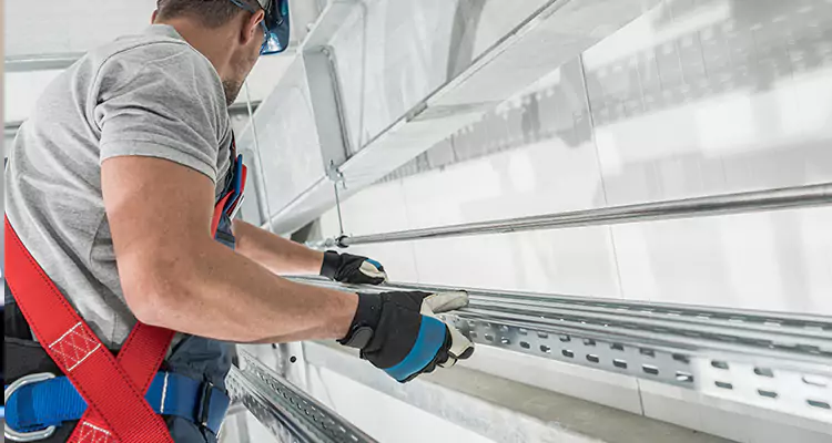 Glass Balcony Railing Replacement in Pace, FL